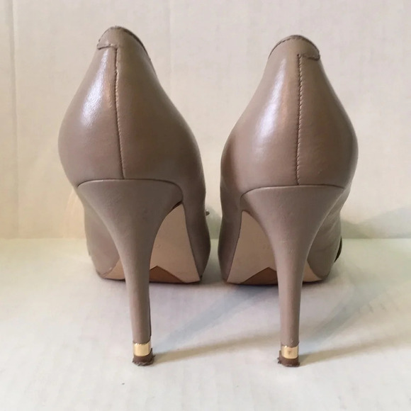 Marc Fisher Open Toe Pumps in size 7 1/2 - Picture 6 of 7